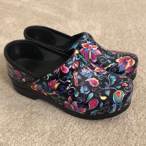 DANSKO PRO VIVID FLORAL
